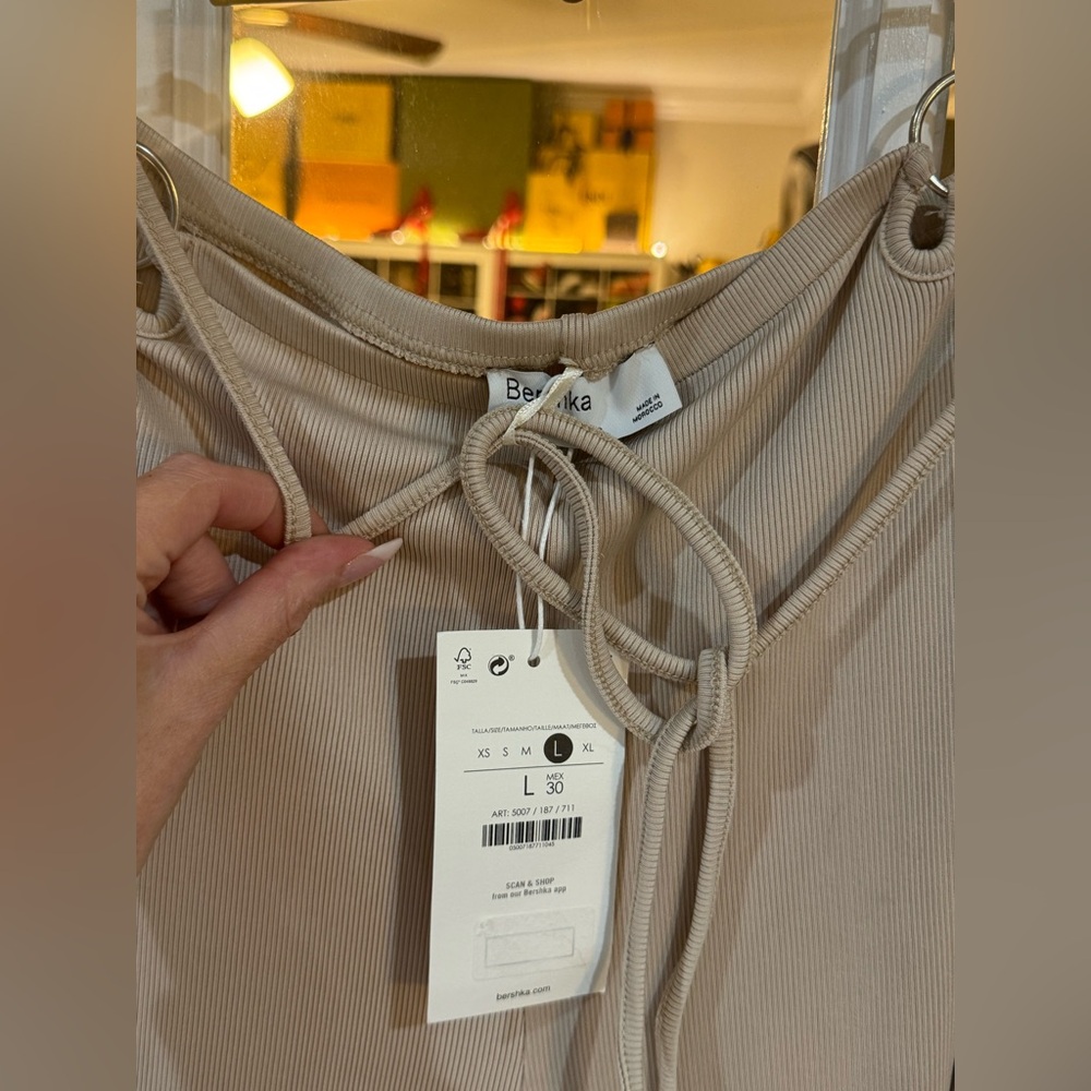 🥥 Bershka Beige High-Waist Flared Knit Pants 🥥 - Picture 5 of 6
